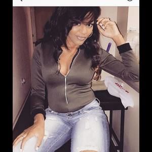 Meet your Posher, Dom